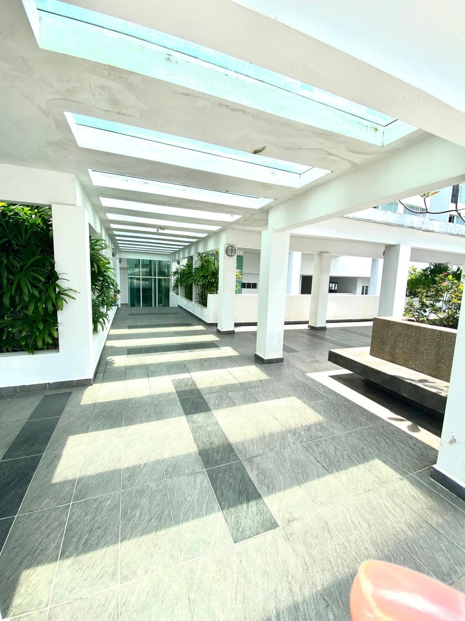 Loft Design Nr Midvalley 4pax